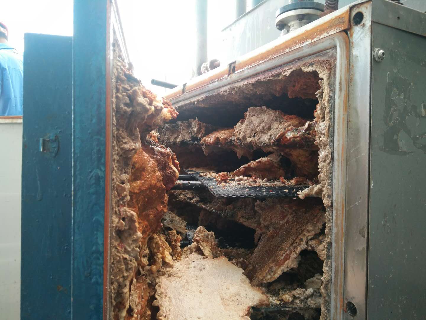 一种耐腐蚀水处理涂层阳极结构的研发